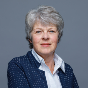 Irene Betschart, Secretariat